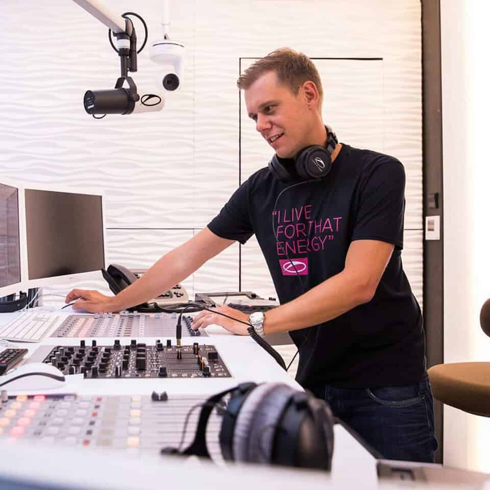 A State Of Trance 800 Part2 (02.02.2017) with Armin van Buuren
