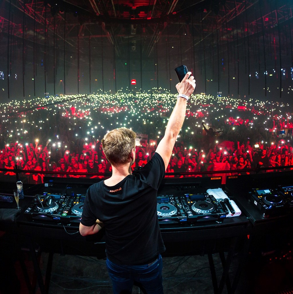 A State Of Trance 1033 (09.09.2021) with Armin van Buuren, Ruben de Ronde & Cosmic Gate