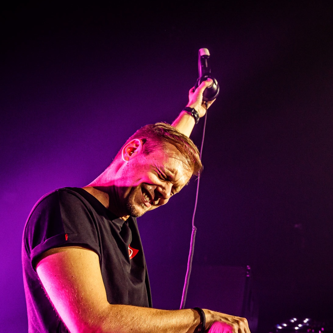 A State Of Trance 1045 (02.12.2021) with Armin van Buuren, Ruben de Ronde & Ferry Corsten