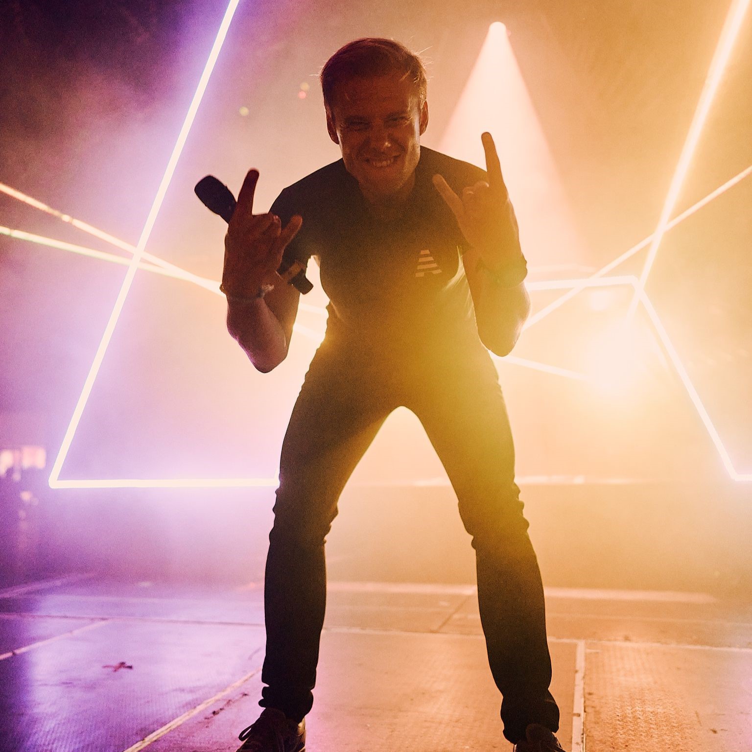 A State Of Trance 1116 (13.04.2023) with Armin van Buuren, Ruben de Ronde & Adam Ellis