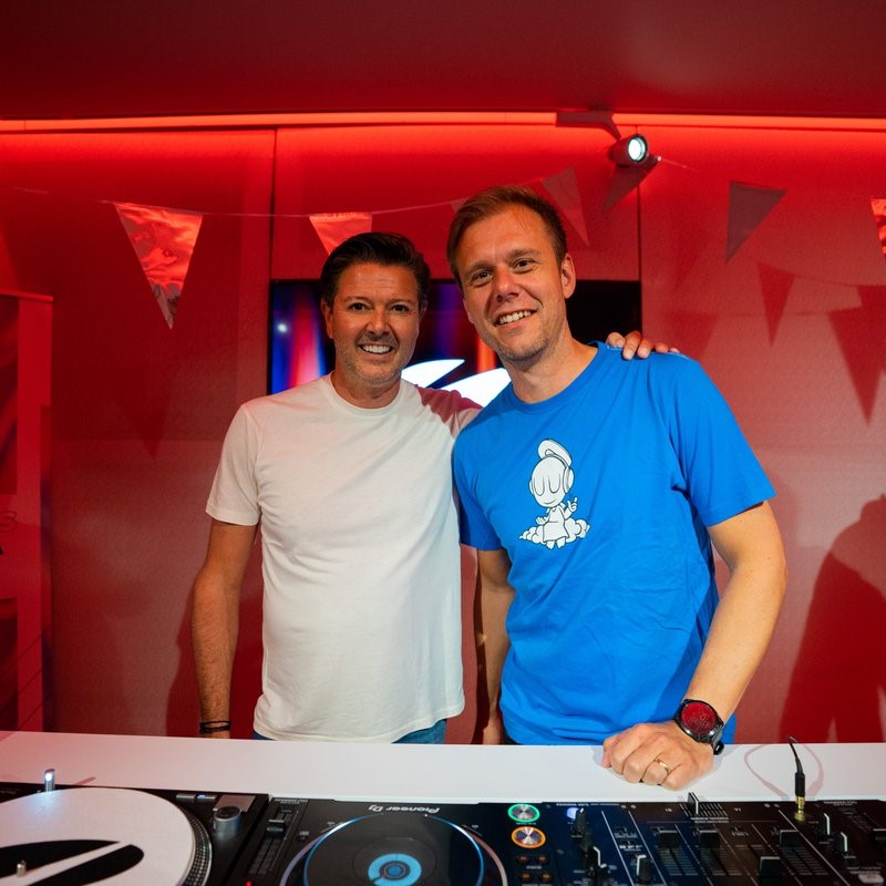 A State Of Trance 1124: Armada Music 20 Years Special (07.06.2023) with Armin van Buuren & Guests