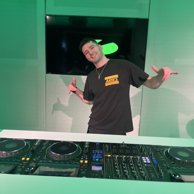 ASOT1144.jpeg?fit=768,768&ssl=1