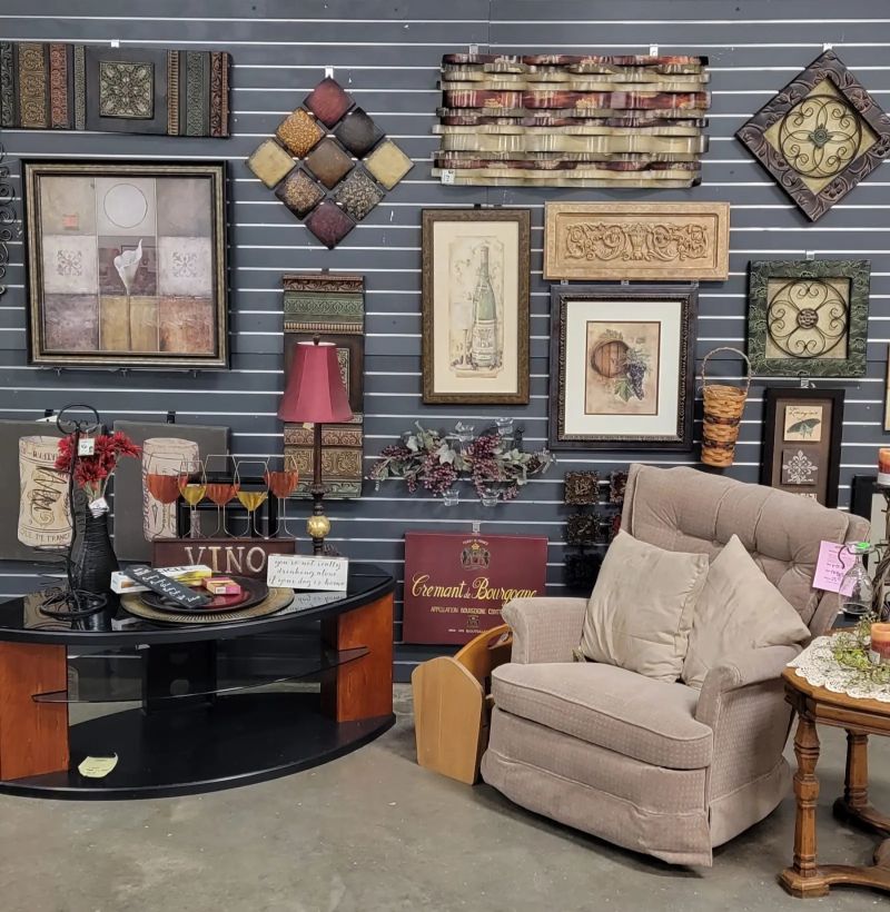 One Vision Branches One Vision - Dark Picture Collection - Ultra HD Quality