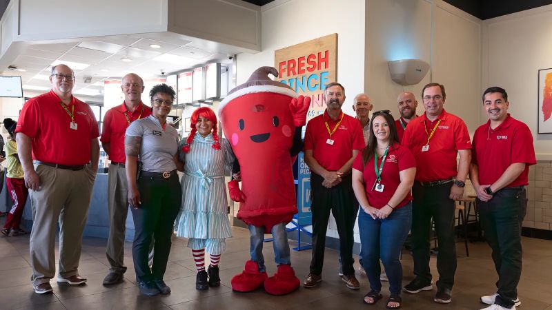 Edge A Modern And Cost Effective Itsm Solution For Toot N Totum Convenience Stores - Download Ultra HD Minimal Art | 4K