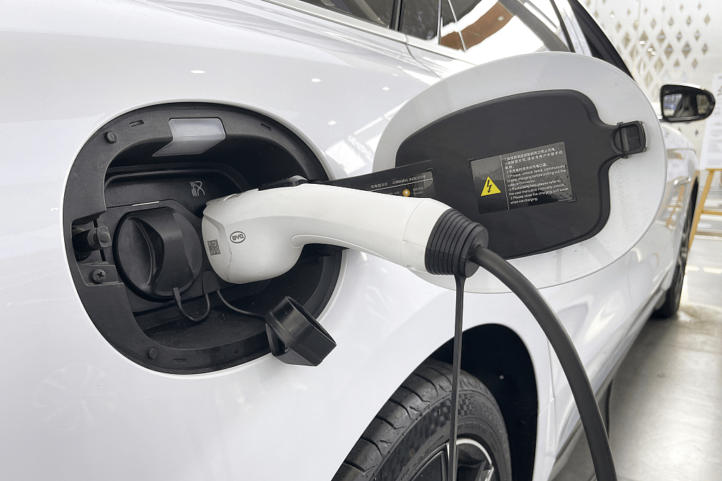 BYD, uma das maiores montadoras de carros életricos do mundo, anunciou a construção da primeira fábrica de veículos elétricos do Brasil.