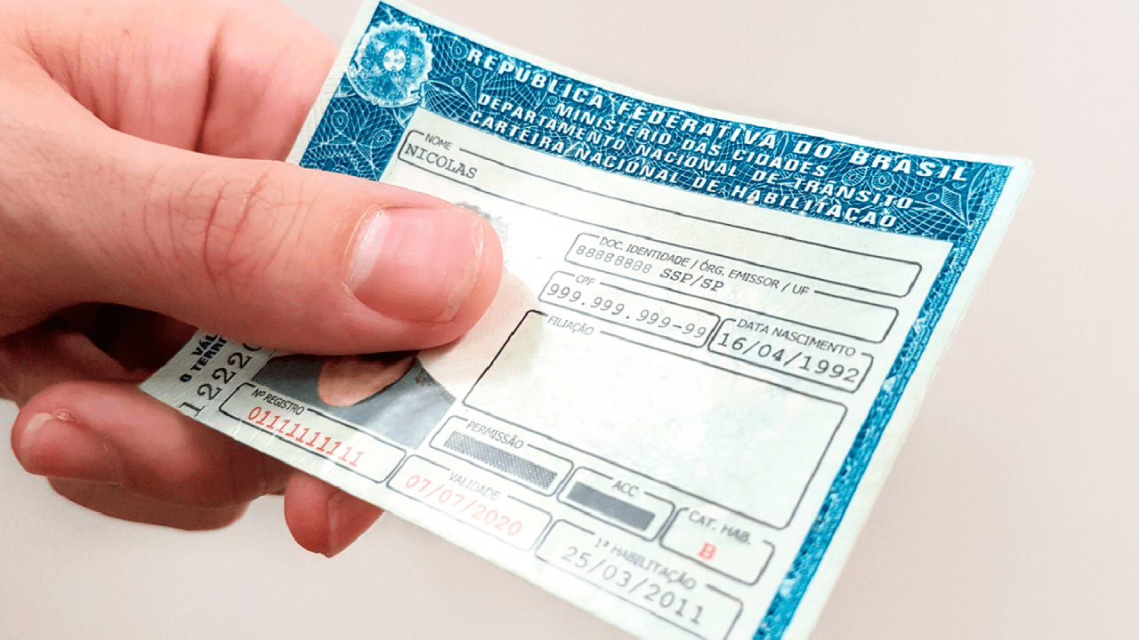 O Brasil tem registrado um aumento expressivo na busca pela primeira Carteira Nacional de Habilitação (CNH) nos últimos meses.