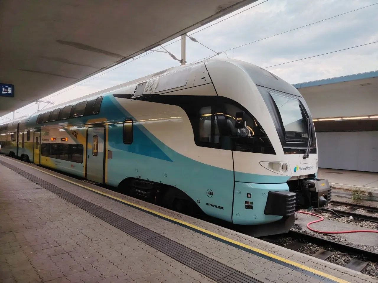 Jednotka od výrobce Stadler pro WESTbahn na Vídeňském nádraží Westbahn, foto Petr Markus