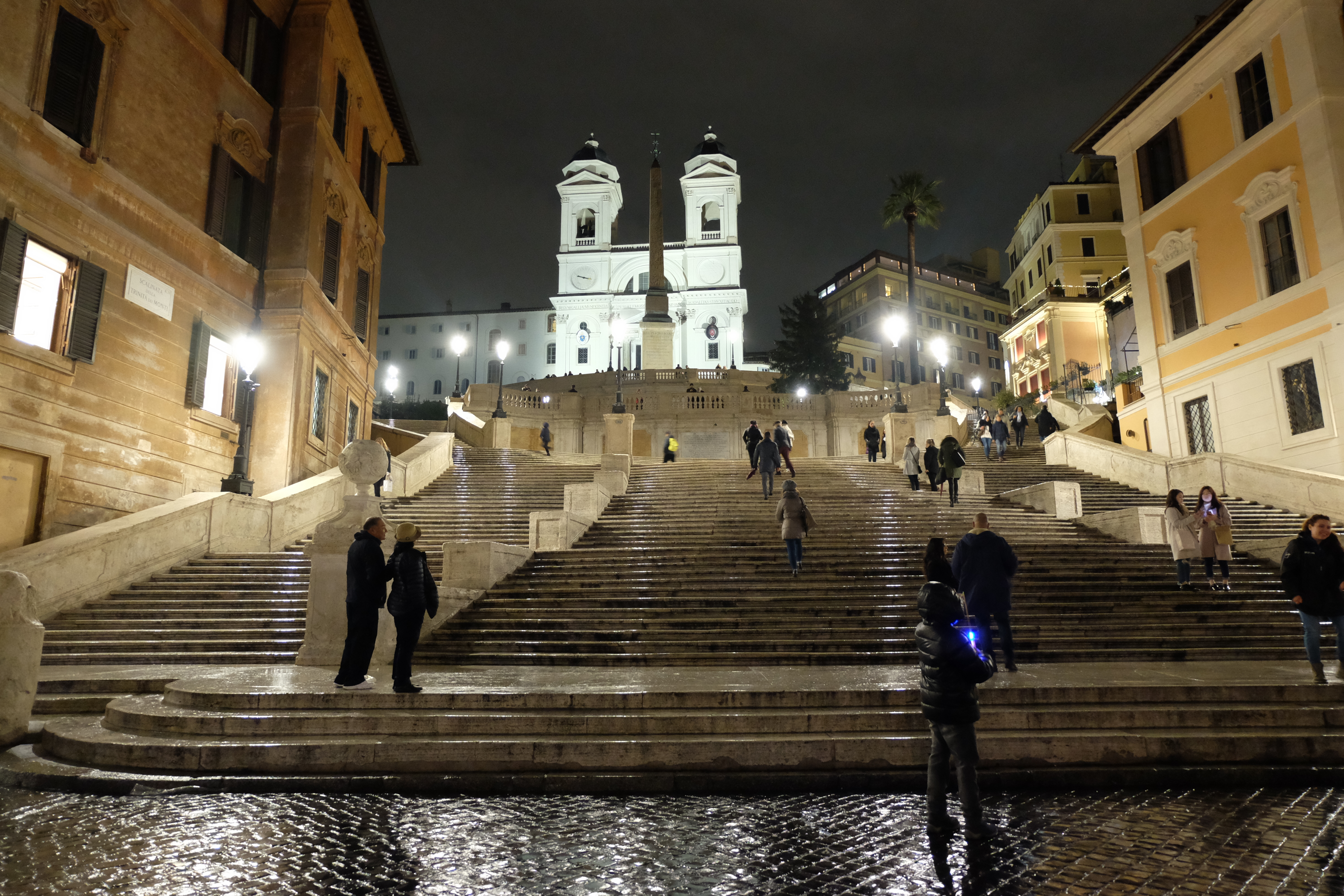Les fameuses marches de la piazza di Spagna