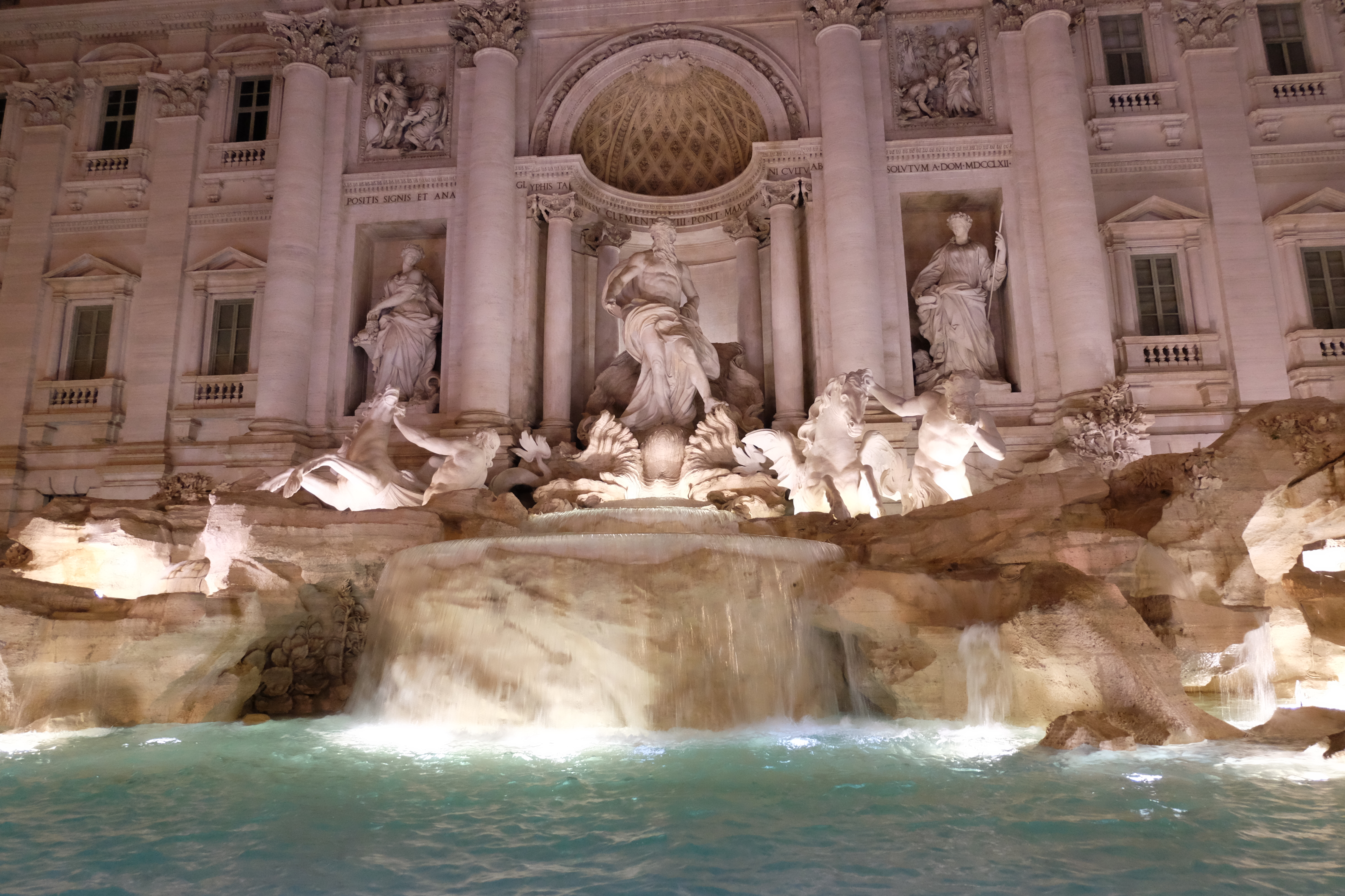 L'ultra-romantique fontaine de Trevi