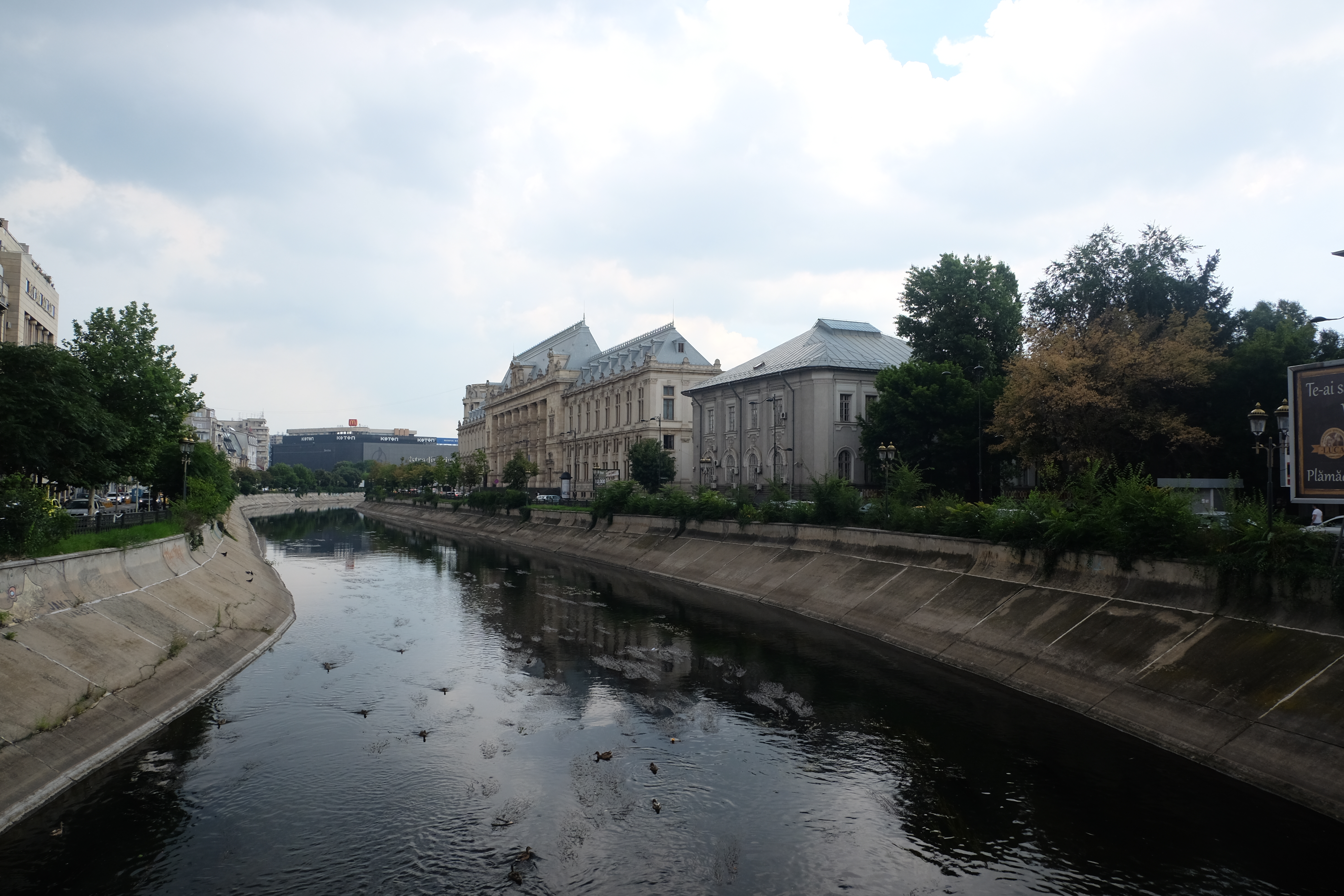 La Dâmbovița