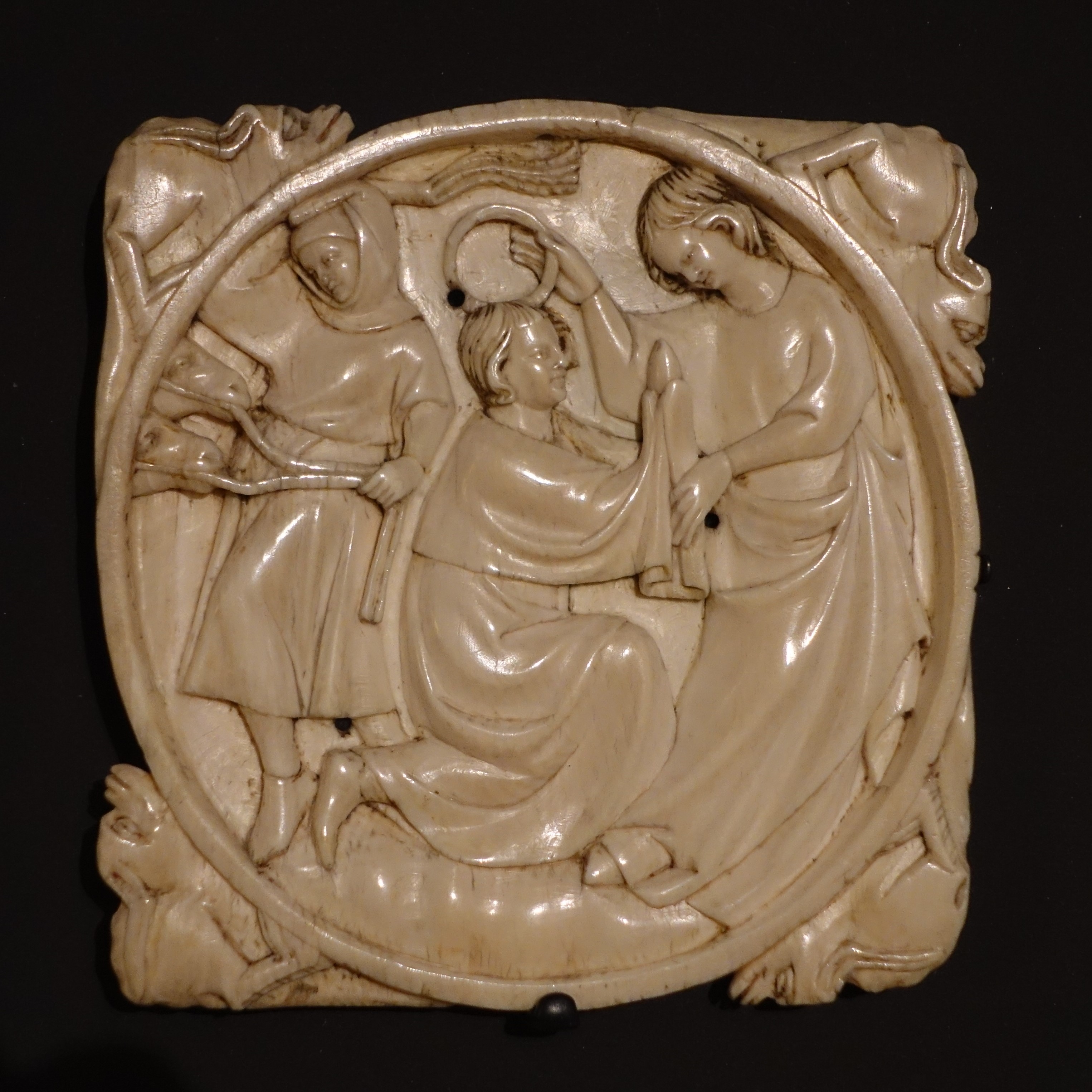 You win. I crown you king of my heart. What's that you're giving me? An egg?