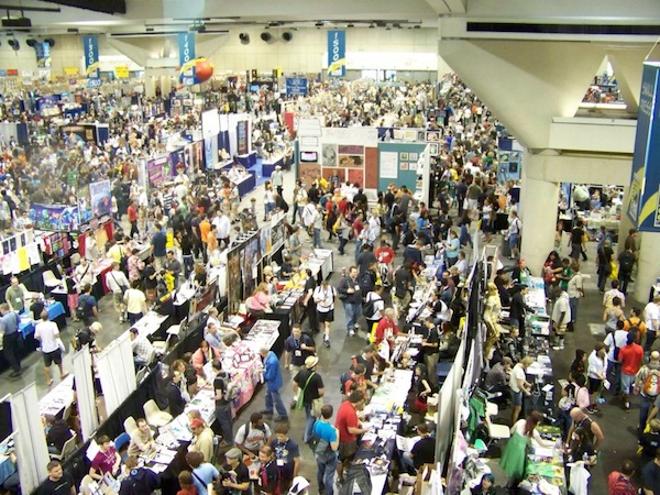 Rob-Salkowitz-convention-floor