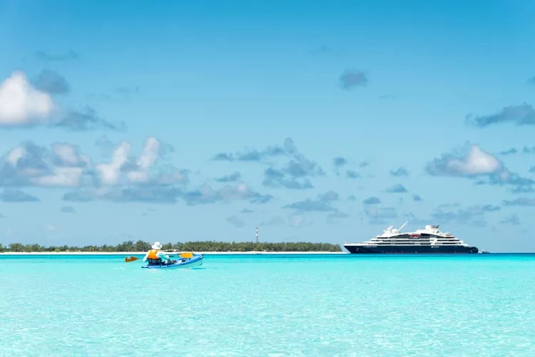 Estas hermosas islas son uno de los destinos de crucero más subestimados del mundo, con playas desiertas y miles de tortugas gigantes