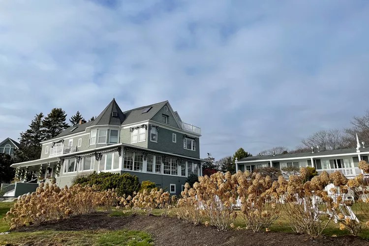 Este lujoso hotel en Maine se encuentra en el Camino de la Totalidad del eclipse solar de 2024