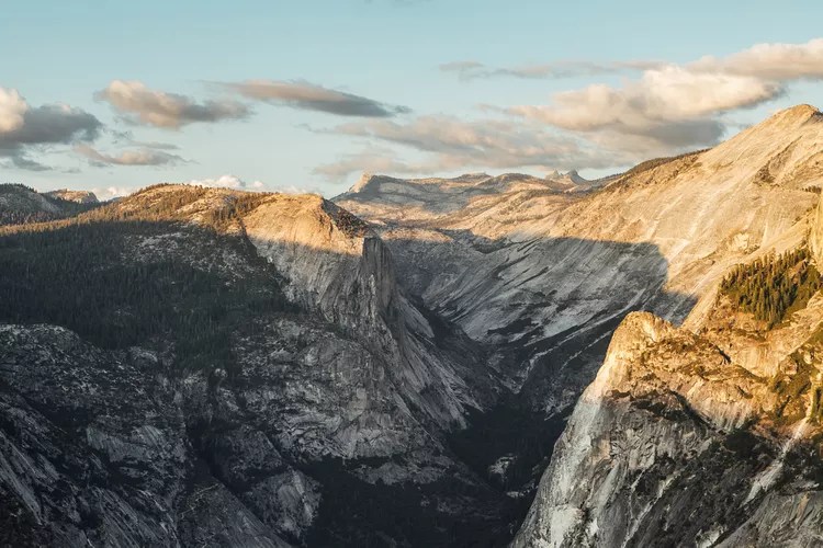 Cómo planear el viaje perfecto al Parque Nacional Yosemite, según naturalistas y expertos del parque Cómo planear el viaje perfecto al Parque Nacional Yosemite, según naturalistas y expertos del parque