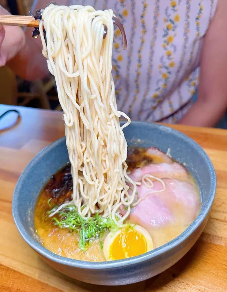 TAL-youta-ramen-mineola-new-york-BESTRAMEN0824-59dcc2c12b1c46428840f86f3767d1ea - Este restaurante de Nueva York acaba de ser nombrado el mejor restaurante de ramen nuevo de EEUU