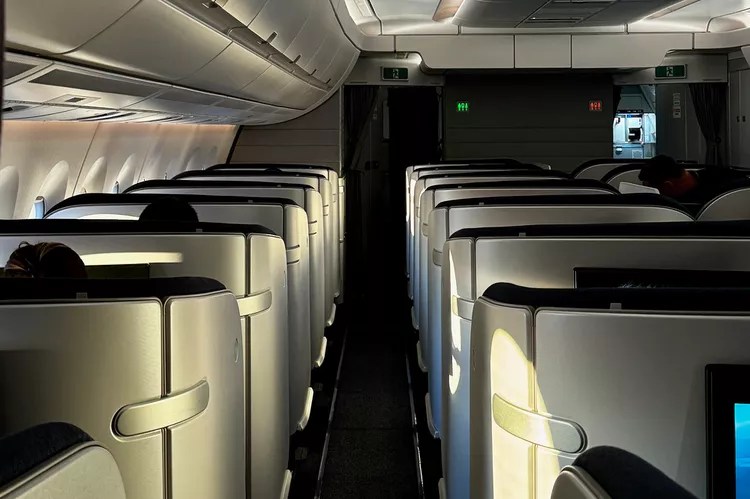 Esta aerolínea tiene un sauna en su sala VIP y asientos de clase ejecutiva especialmente cómodos Esta aerolínea tiene un sauna en su sala VIP y asientos de clase ejecutiva especialmente cómodos