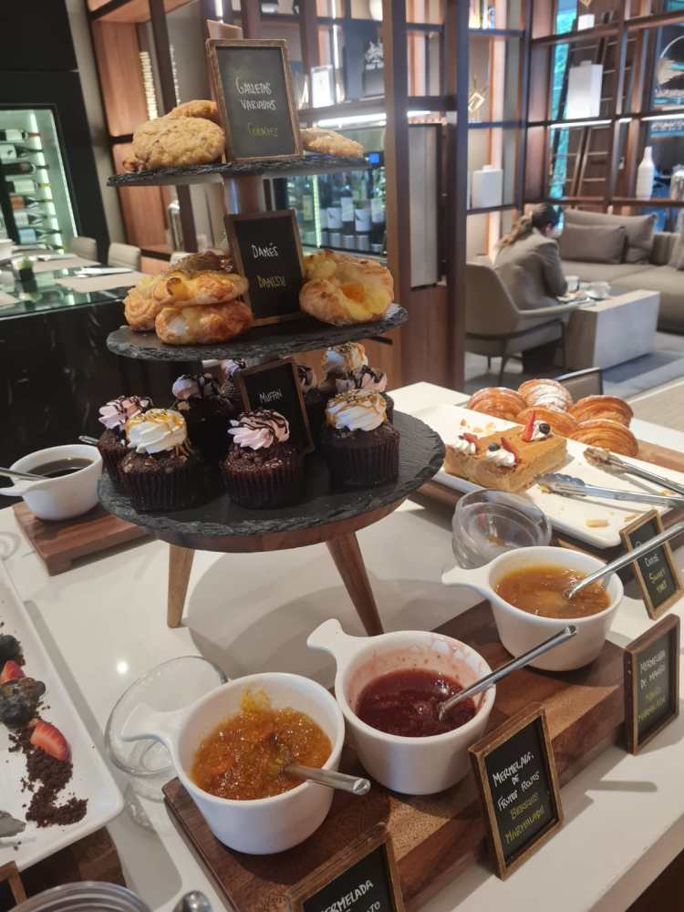 Desayuno-Ac-MArriot-Lima-1-750x1000 - Los mejores desayunos de hotel y brunchs de lujo en Lima
