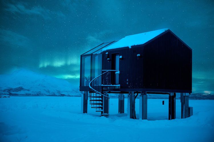Destino en EE.UU. ofrece ver auroras boreales desde cabañas de cristal Destino en EE.UU. ofrece ver auroras boreales desde cabañas de cristal