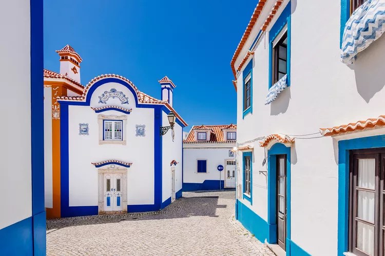 Este país tiene la mejor atención sanitaria y también es famoso por su impresionante costa Este país tiene la mejor atención sanitaria y también es famoso por su impresionante costa