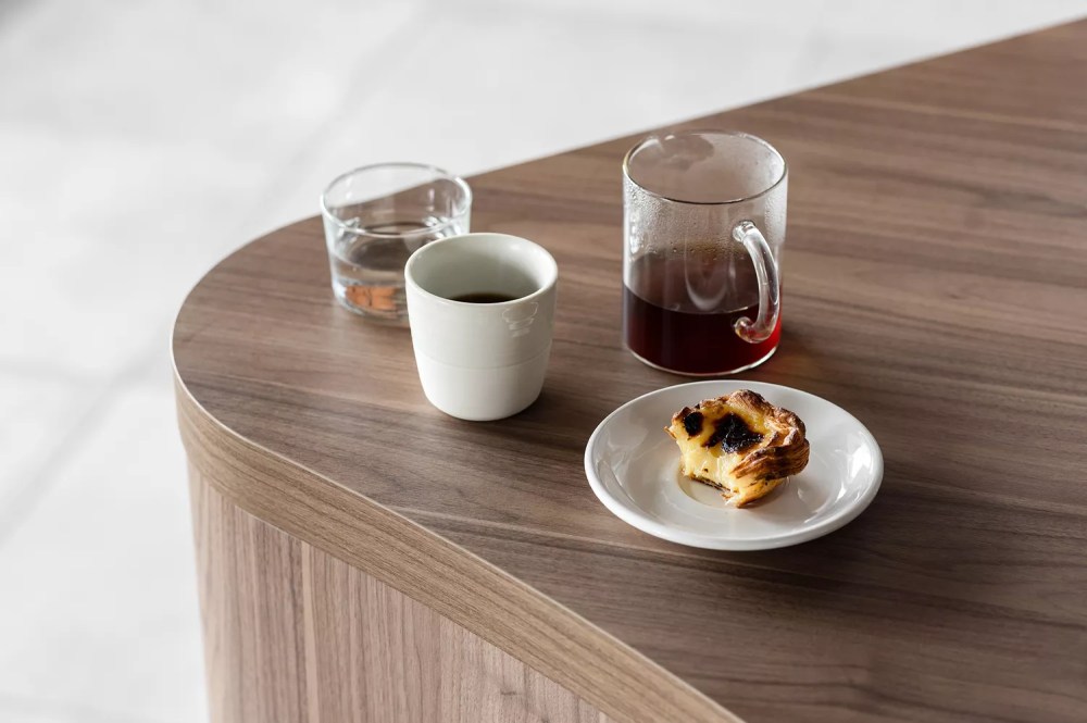 TAL-coffee-tobys-estate-coffee-roasters-australia-WRLDBESTCOFFEE0325-a9dcf4ddb8244eef88f23db2b2141ffd-1000x665 - Este café de barrio acaba de ser nombrado la "mejor cafetería del mundo". Y no, no está en Italia