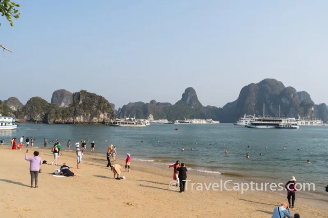 Quick stop at Ti Top Island during our boat trip