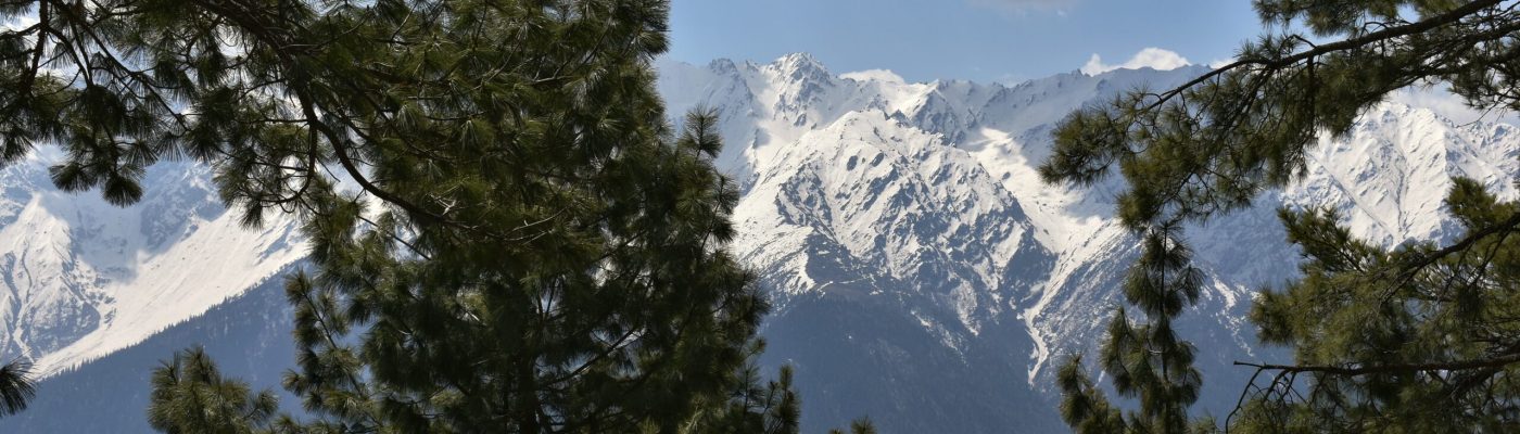 Mountain massifs in Kinnaur