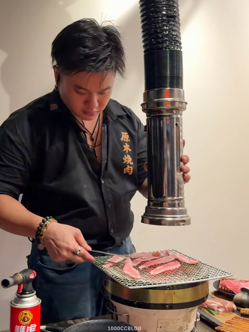 台北東區必吃「原木燒肉」60公分超長牛舌和各種頂級肉品,還有專人全程代烤! 48 原木燒肉-全程專人代烤-大安區首選燒肉-大安去必吃燒肉-大安區燒肉推薦-台北新開幕燒肉-台北聚餐燒肉-台北便宜燒肉-1000cc