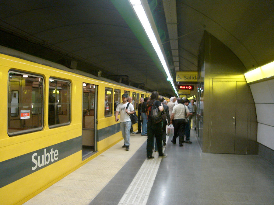Travel to Argentina - The Family-Friendly Guide to Buenos Aires TE_subte