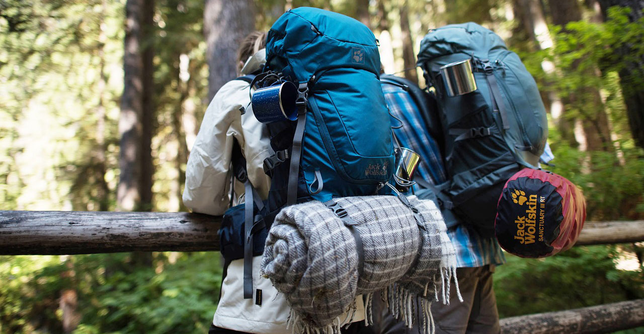 hiking with kids Hiking with Kids - Bug-Out-Bags-List-and-Guide