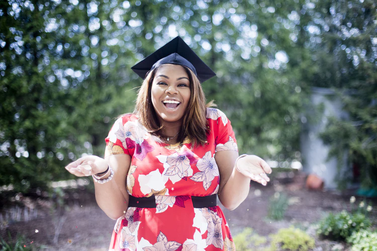 6 Key Factors to Consider in Choosing the Right College Choosing the Right College
