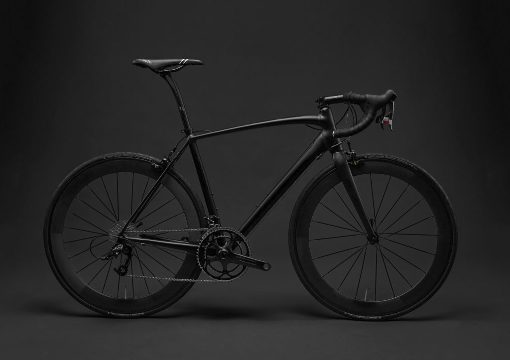Whether you're a daily commuter or someone seeking a versatile travel companion, the e-bike invites you to explore the evolving landscape of electric bikes.