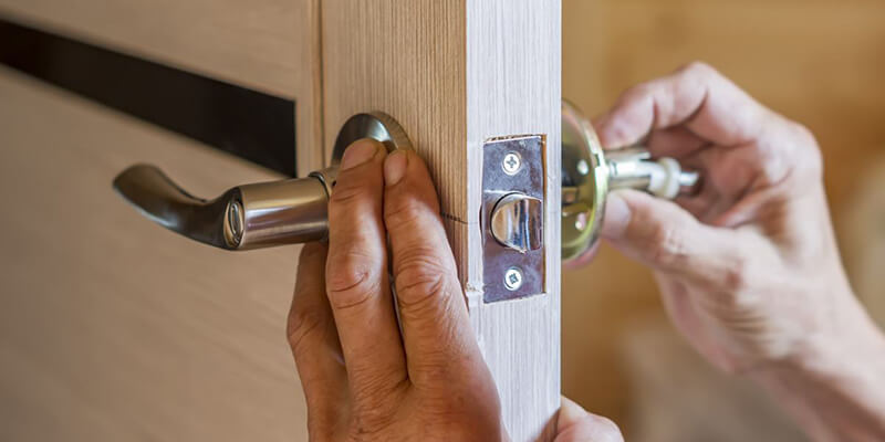 Lockout Locksmith Services in Bellevue, WA