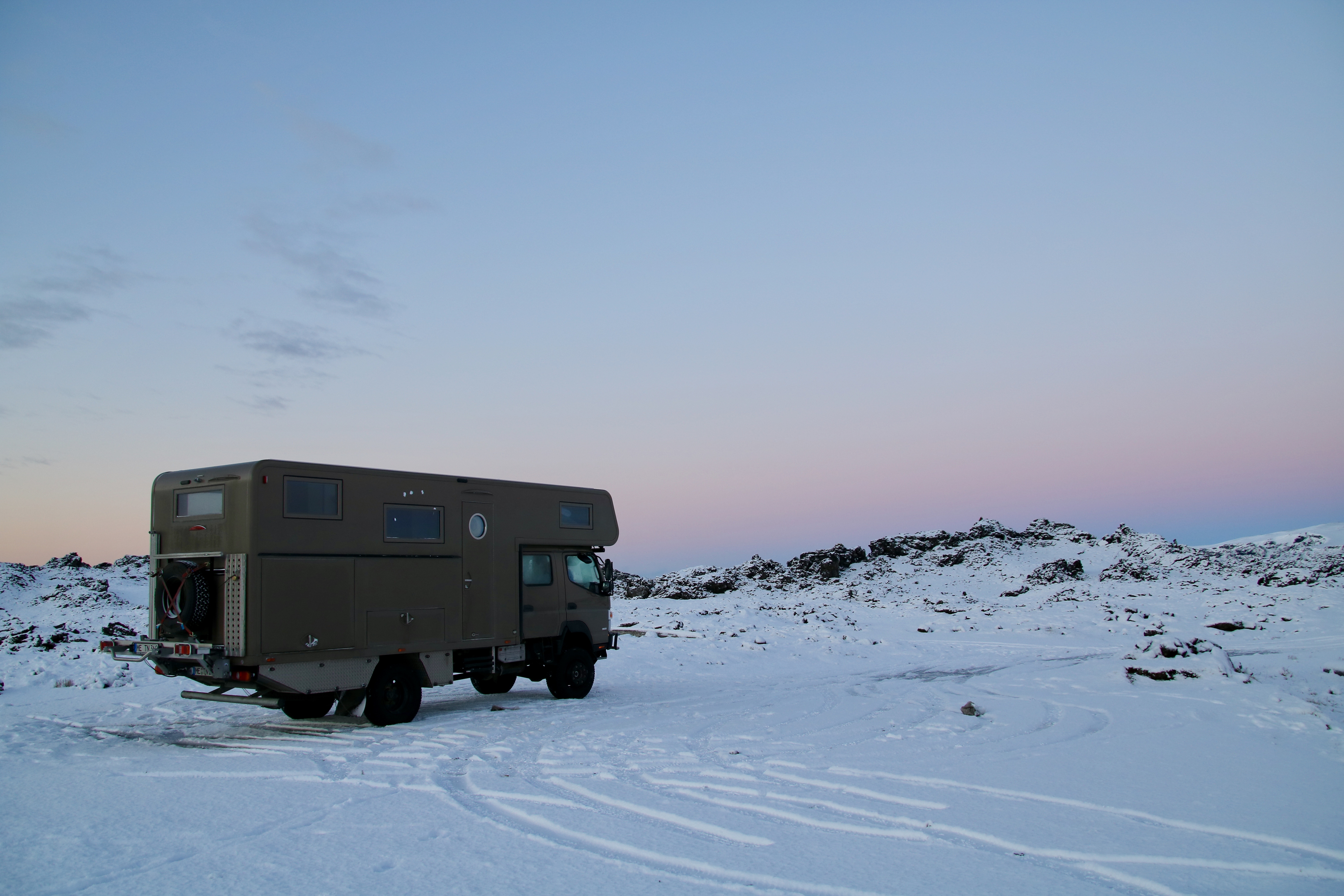 Fuso Canter 4x4 Island Winter
