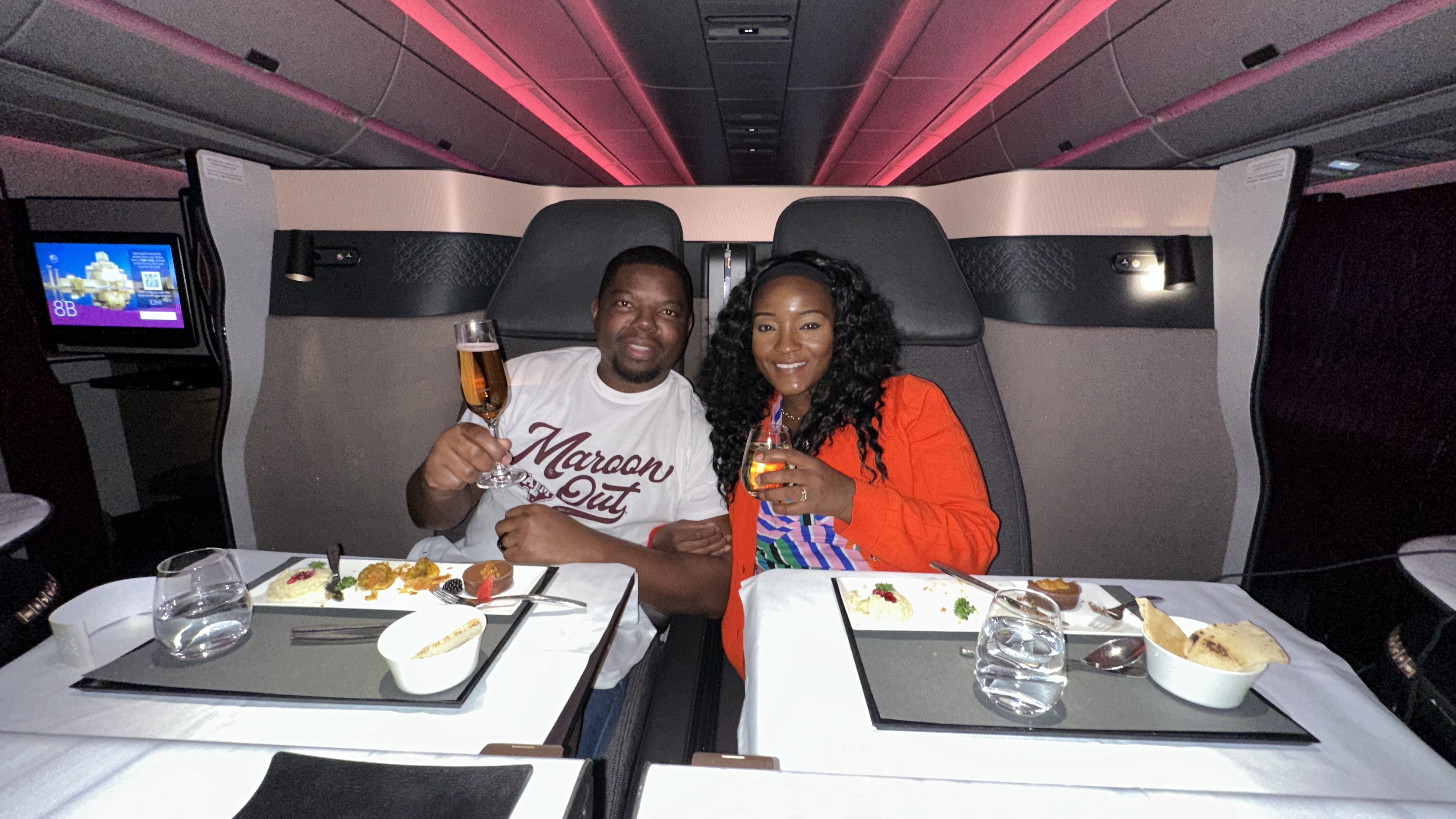 Qatar Airways Qsuite Airbus A350-1000 Business Class from Doha to Dubai