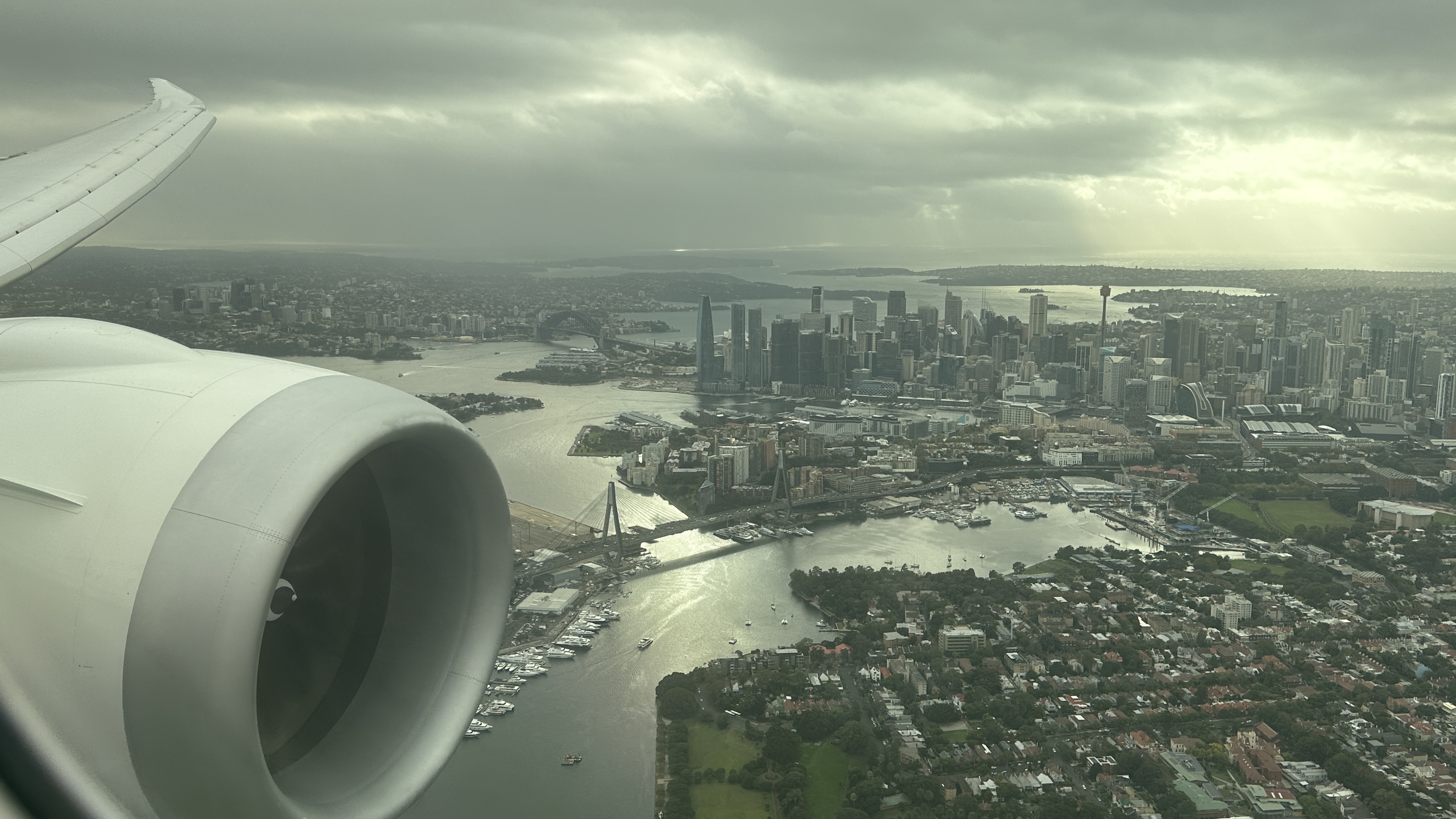 Sydney Skyline on approach