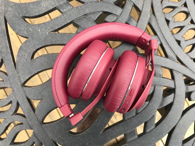 REVIEWED: Kygo Life A9/600 BT wireless headphones - Travgear.com
