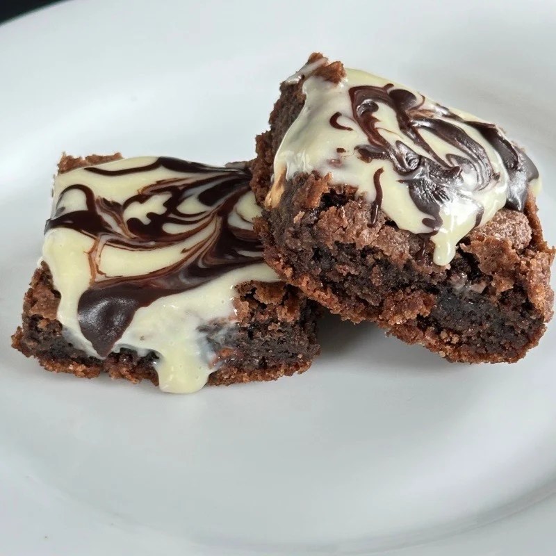 Chocolate Swirl Brownies (12 No.s)