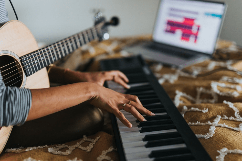 Guitar Lessons for Everyone