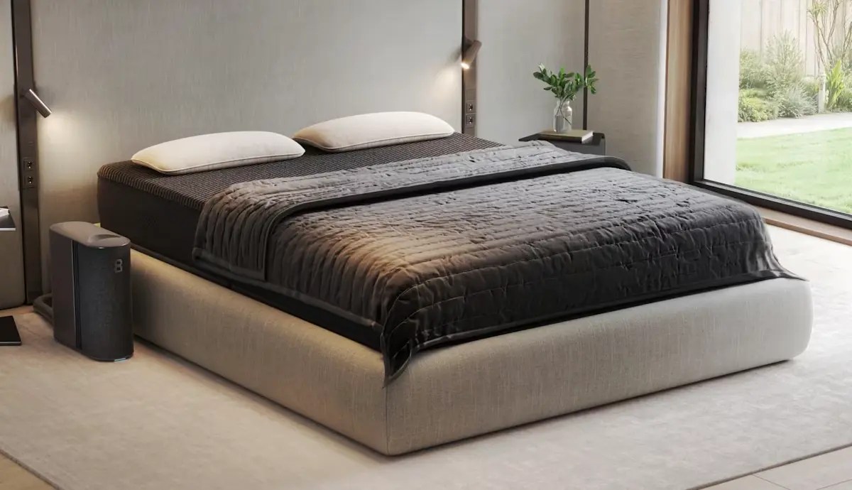 sleep improvement with smart bed system