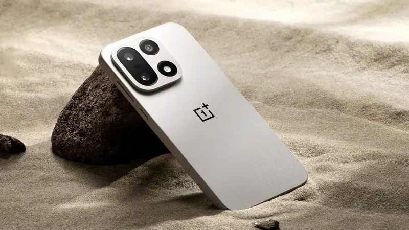 OnePlus 15 Flagship New smartphone in 2026
