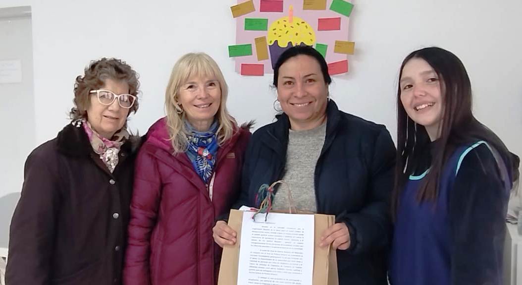 «Entretejiendo generaciones»