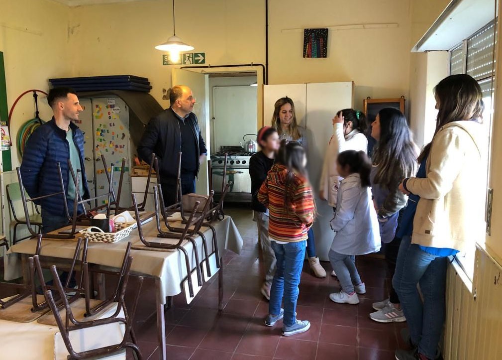 Garate: «Las escuelas rurales llevan oportunidades a todos los chicos del distrito»
