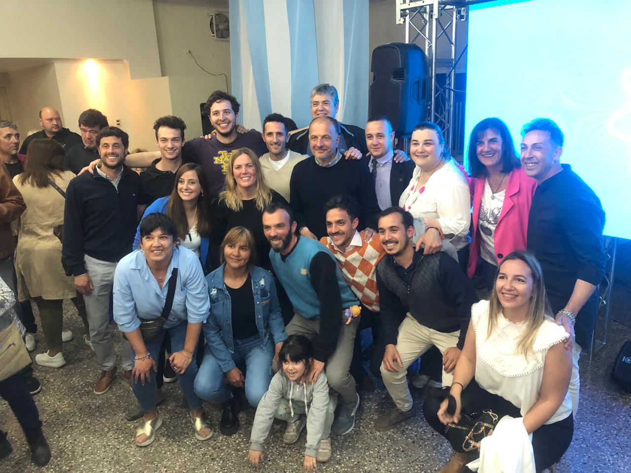 Unión por la Patria cerró la campaña a sala llena