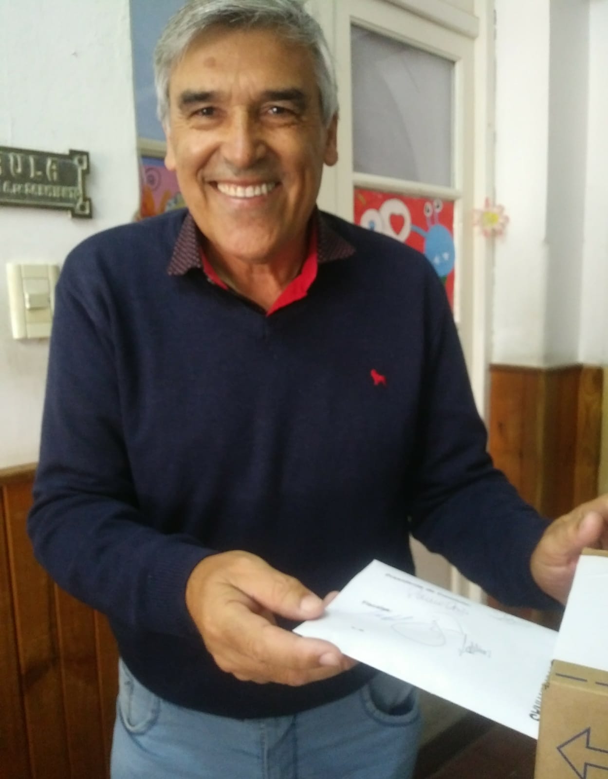 En Claromecó: Votó Carlos Ávila