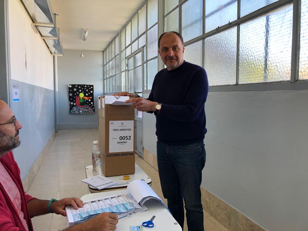 Votó Pablo Garate: «Es una elección muy importante»