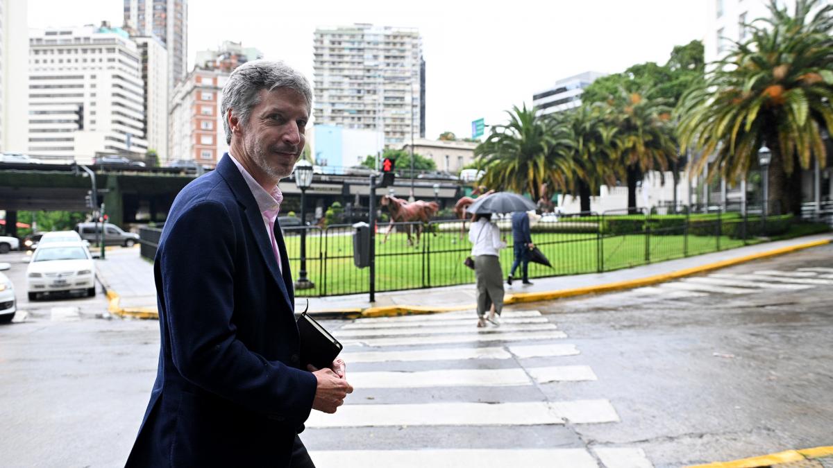 El BCRA normaliza la operatoria para la compra y venta de dólares