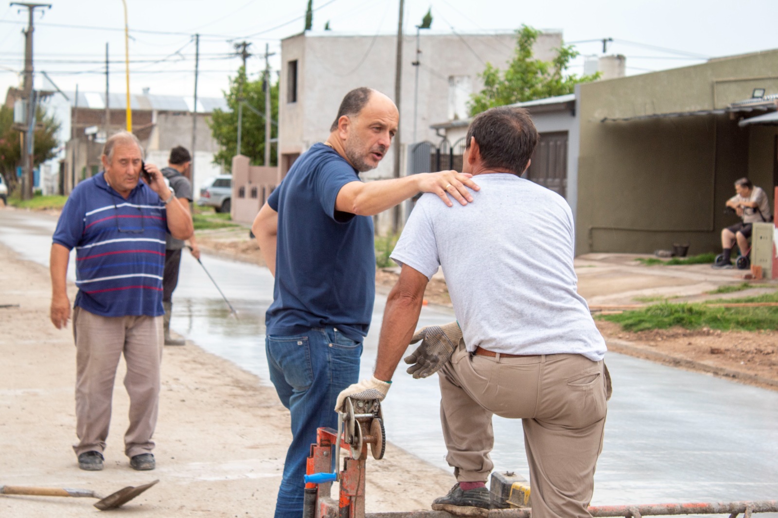 Intendente Pablo Garate Supervisa Obras Clave en Diversos Sectores de la Ciudad