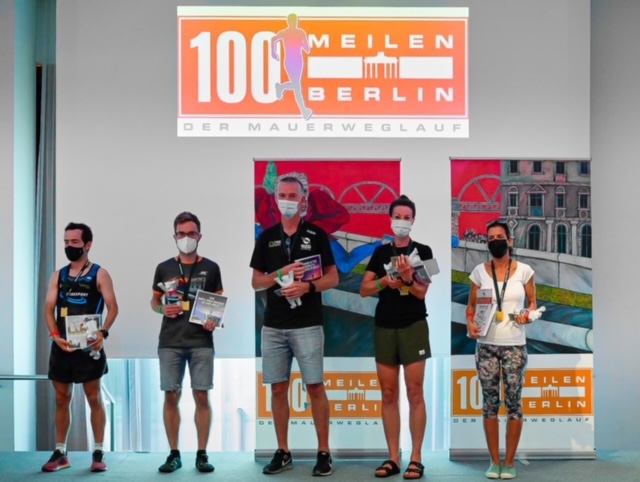 Sarah Mangler auf Platz 2 beim 100 Meilen Mauerweglauf