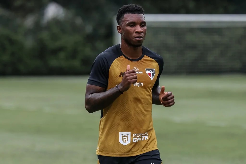 São Paulo faz penúltimo treino antes de pegar o Mirassol